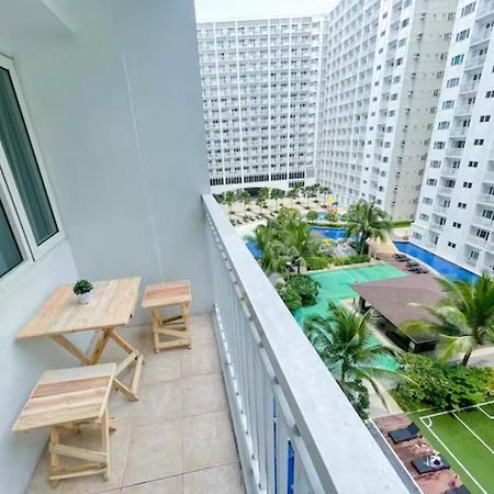 Shore Residences Tower D Manille Extérieur photo