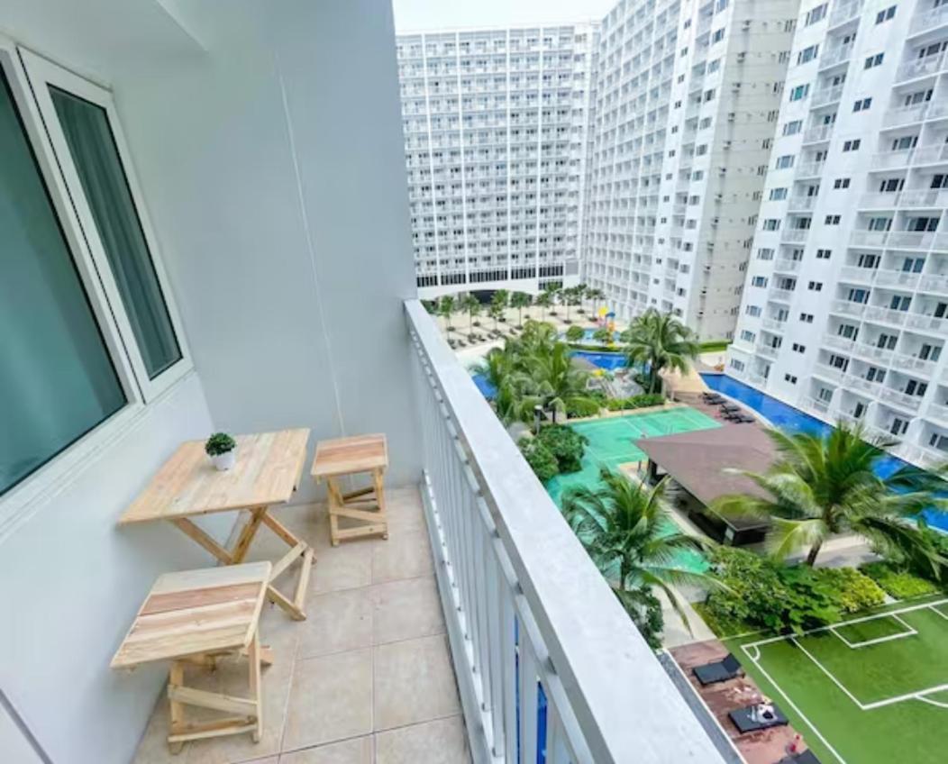 Shore Residences Tower D Manille Extérieur photo